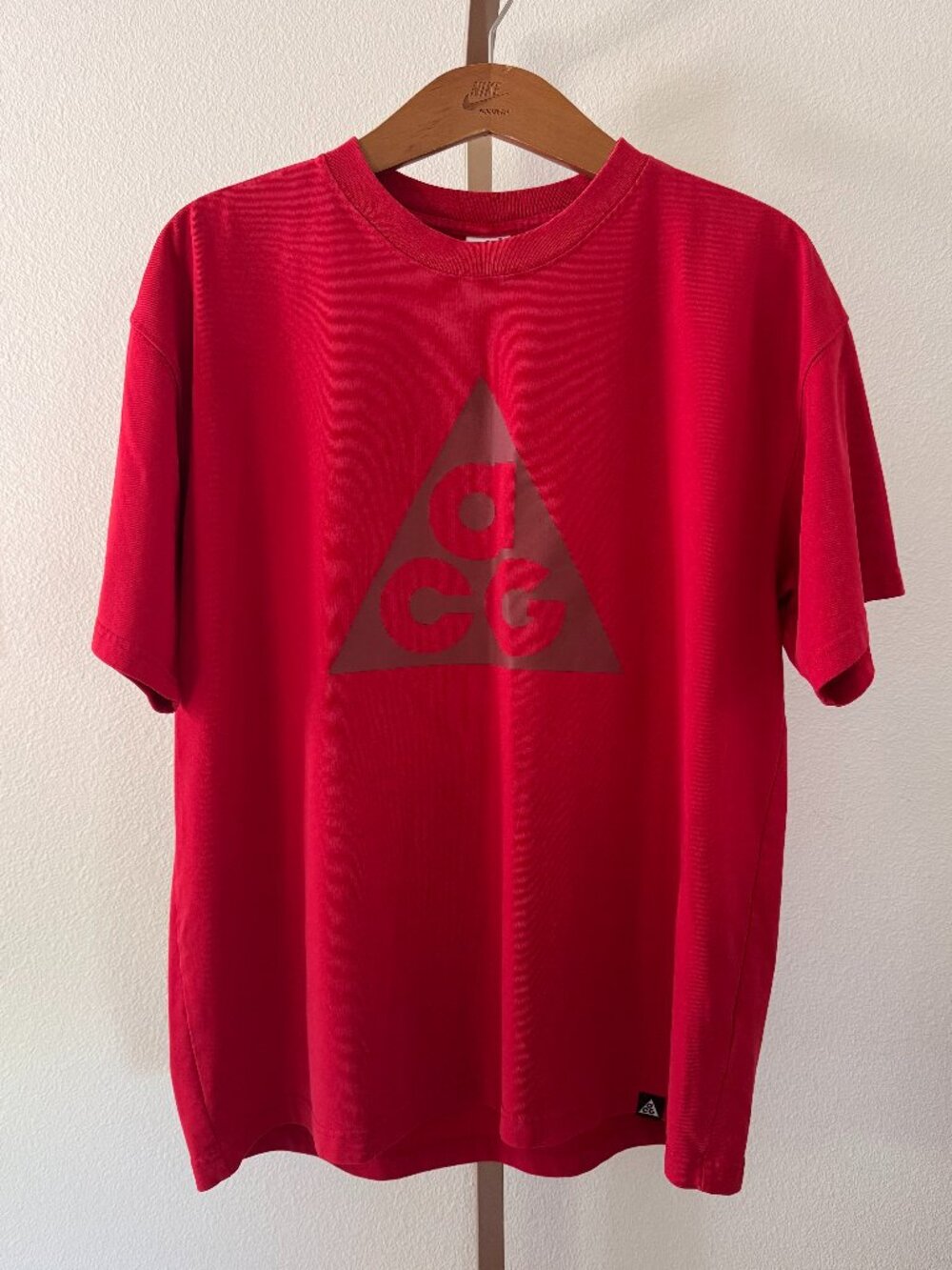 Nike ACG HBR Heavyweight Tee Large University Red